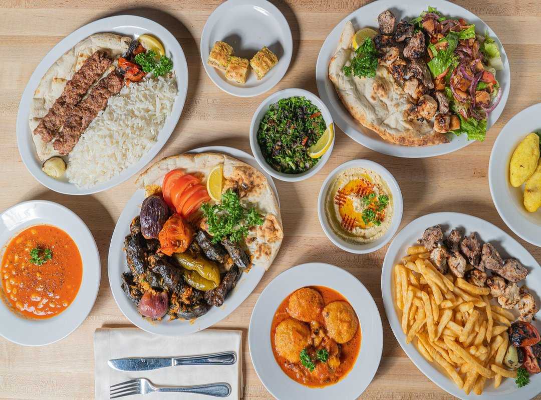 Middle Eastern cuisine flavors